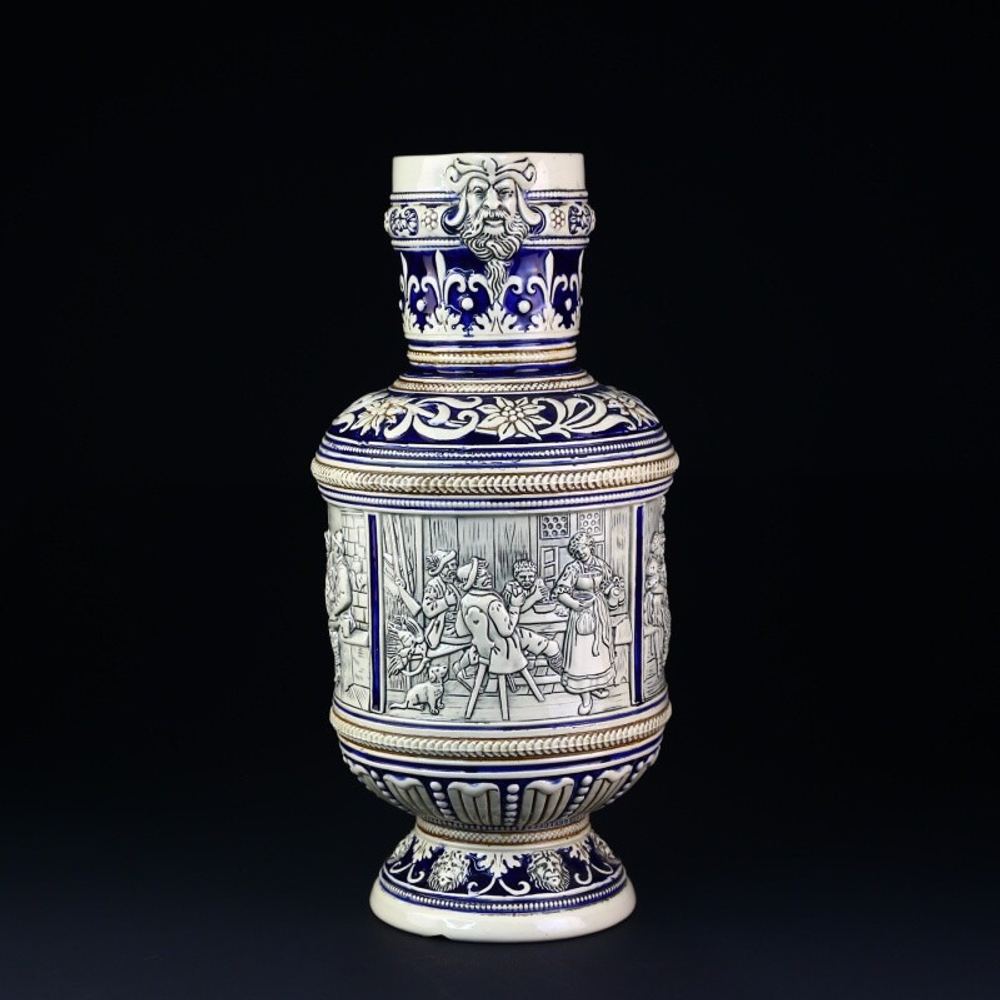 Кувшин для пива или вина