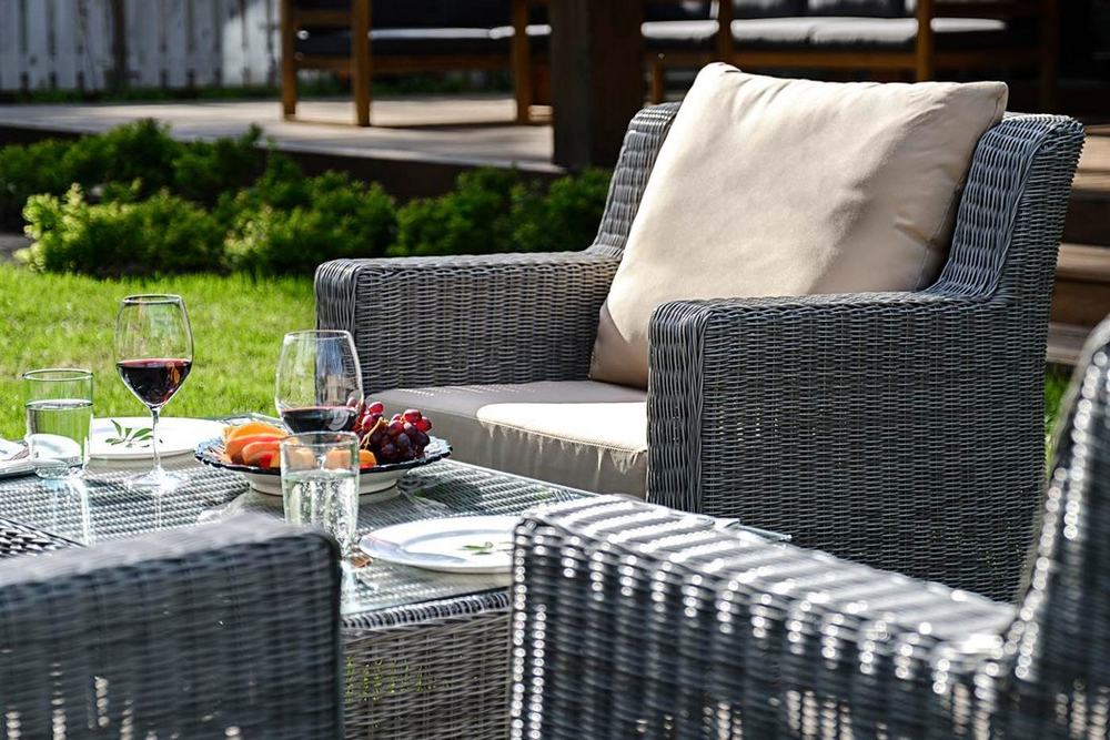 Диванная группа из искусственного ротанга SUNSTONE