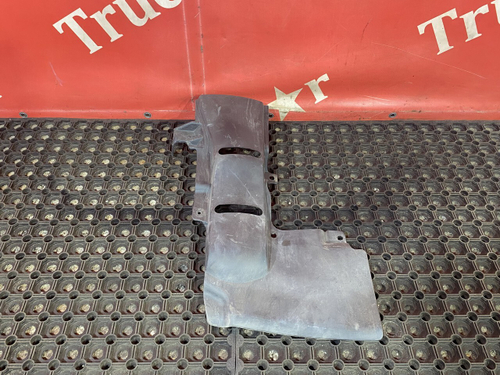 Накладка капота