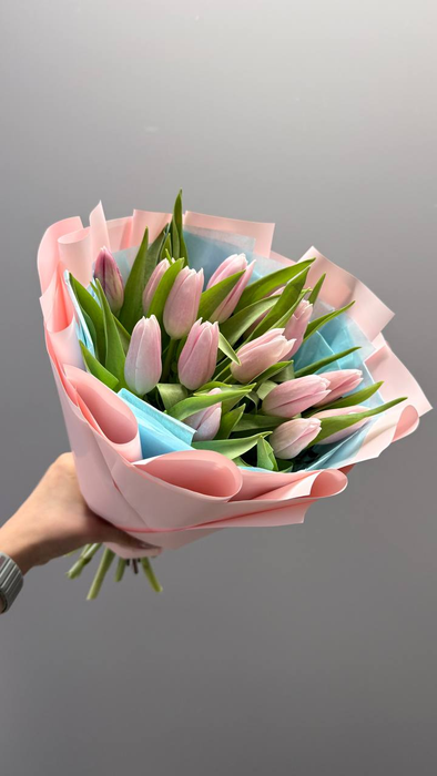 Букет тюльпанов "Габриелла" (15 шт)