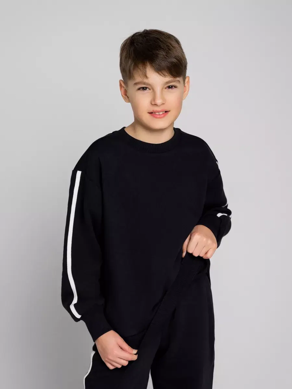 Свитшот для мальчика черный школьный