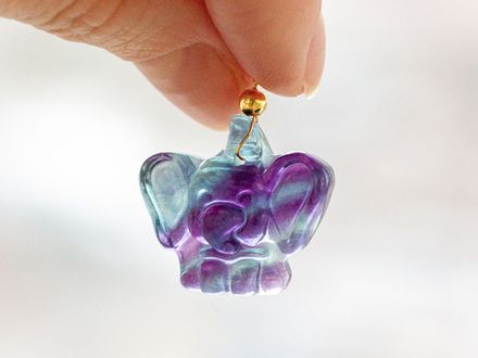 Подвеска "Слон" 22мм из флюорита (в ассортименте)