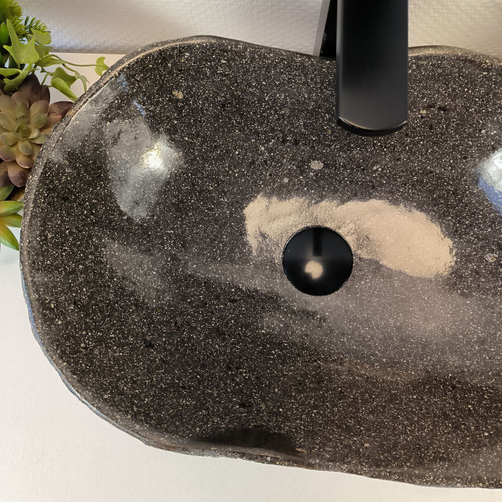 Раковина из речного камня RS-65389 49*33*15 0861