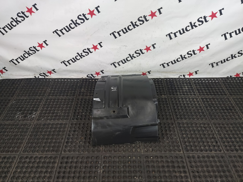 Крыло переднее левое передняя часть