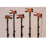 Осветитель светодиодный Falcon Eyes Retro 200B студийный