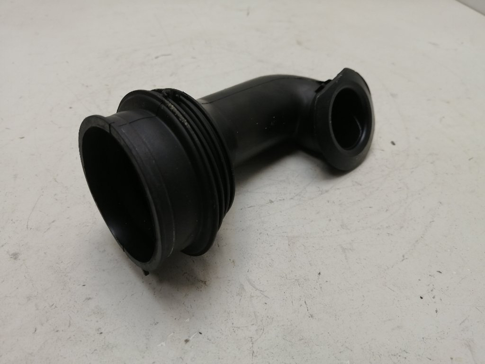 WS5105B кт86 Сливной патрубок для стиральной машины Gorenie 132733 б/у