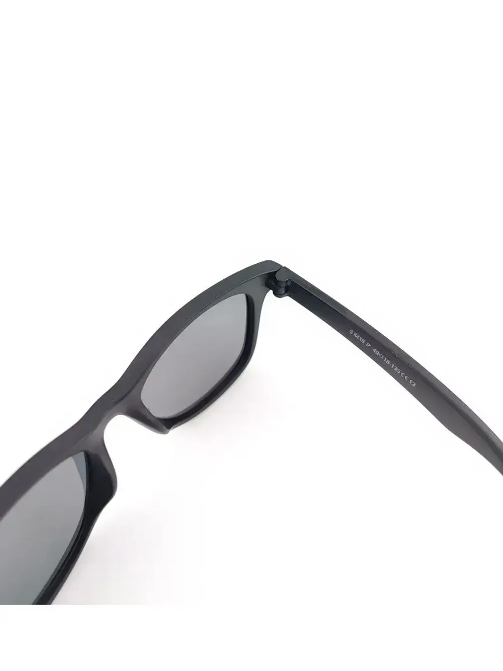 Очки солнцезащитные детские  поляризационные