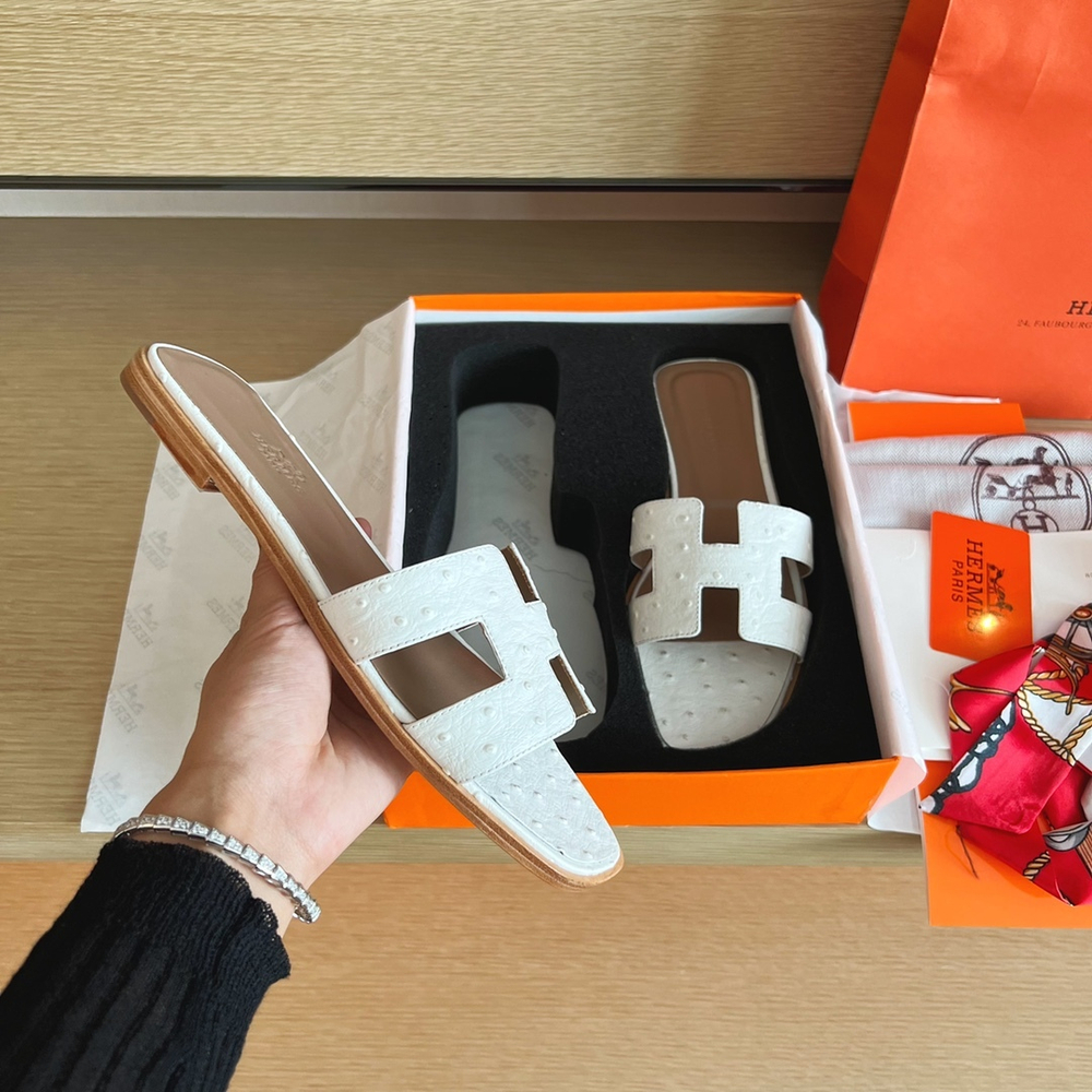 Hermes Oran Sandal