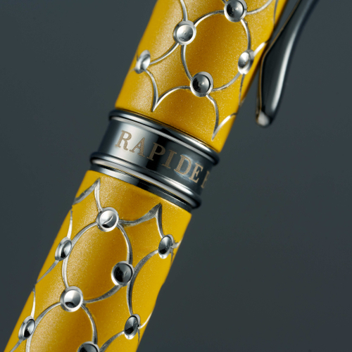 Rapide Faber Yellow – “Chrome”