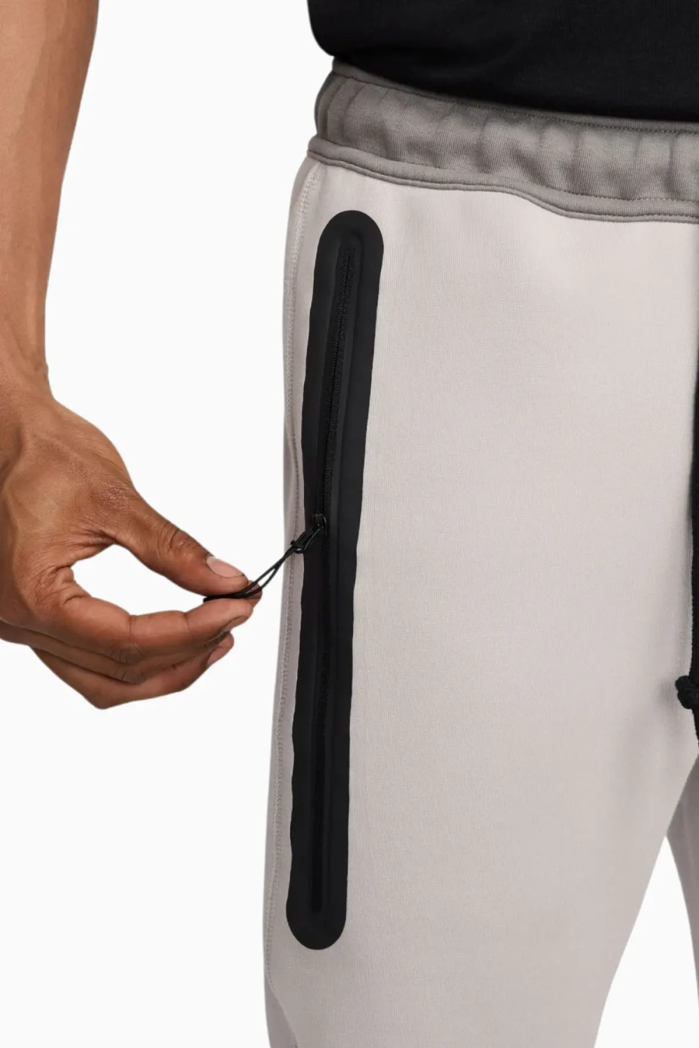 Штаны Nike Sportswear Tech Fleece - серый