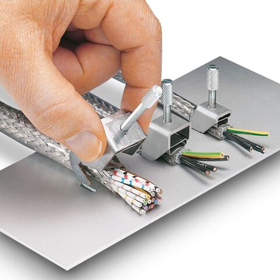 1030552 - SK 14-D VPE 100/10 - Зажим для экрана