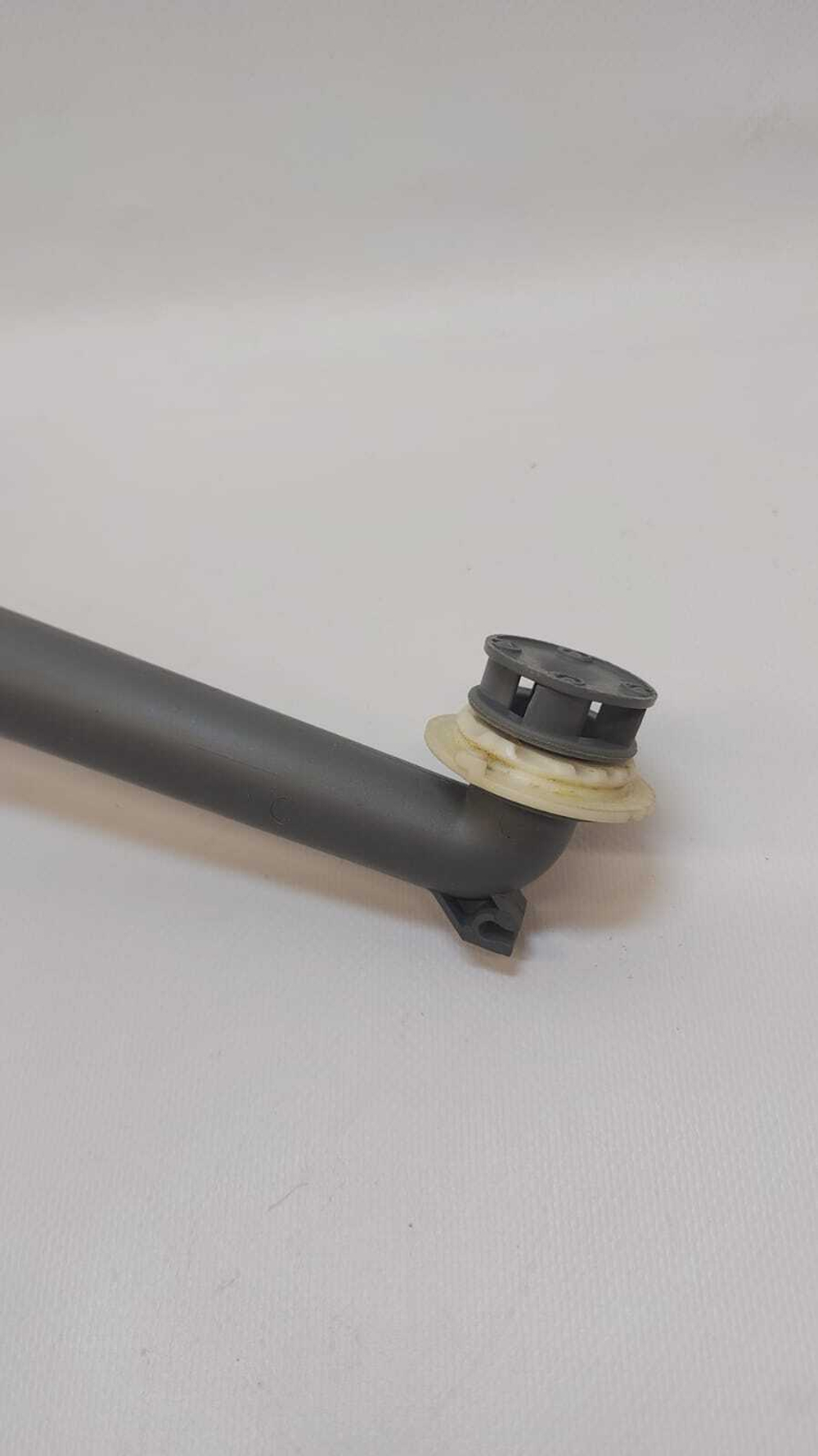 104 Держатель импеллера (разбрызгивателя) Electrolux 50281041009 б/у для посудомоечных машин