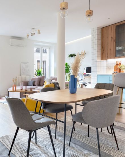 Стул Adah бежево-серый Испания La Forma