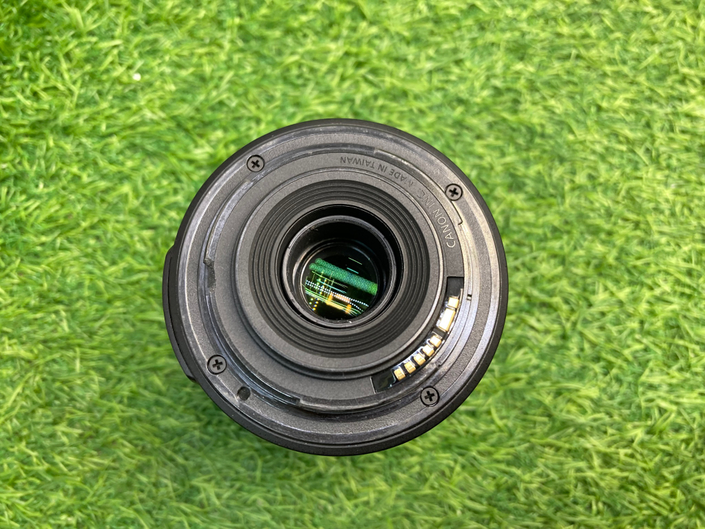 Canon EF-S 55-250mm 4.0-5.6 IS II