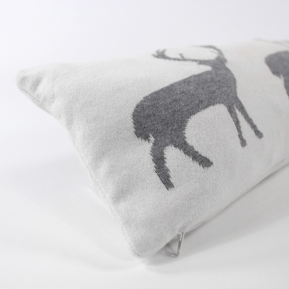 Подушка-валик с орнаментом deer, 20х80 см