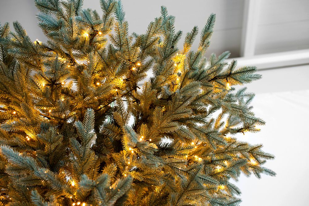 Ель подвесная потолочная «Люстра» с встроенной гирляндой