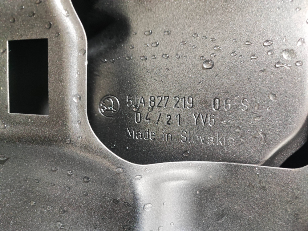 Крышка багажника Skoda Rapid 1 12-20 Б/У Оригинал 5JA827023A