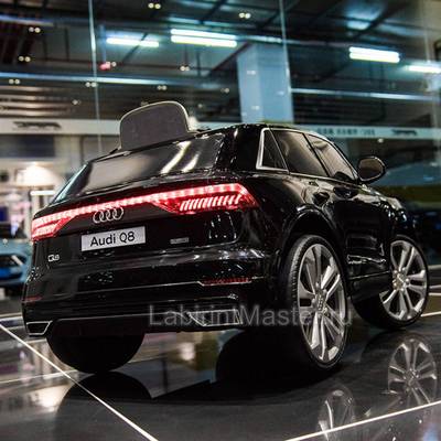 Детский электромобиль "AUDI Q8" 6V, черный