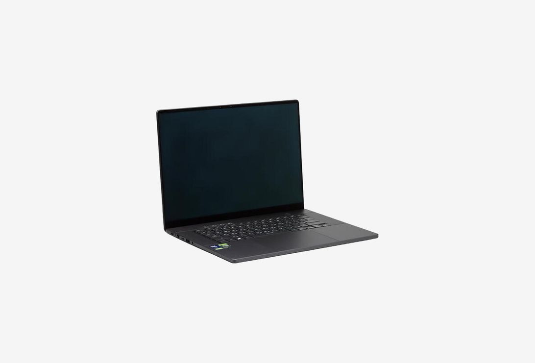 90NR0IU1-M00250_0226227100226