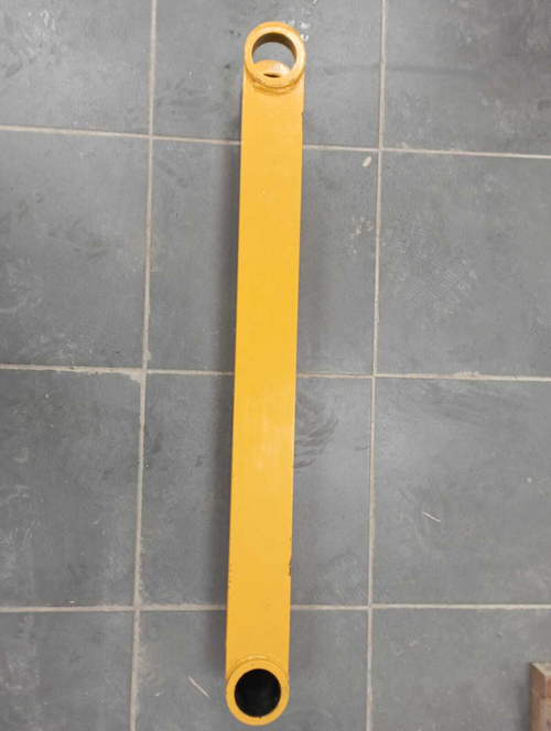 Линк переднего ковша | 125/35200 | Spare Parts