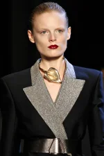 Колье-чокер Калла, Золотой