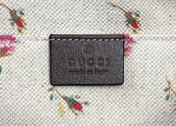Сумка Gucci GG Supreme бежевый