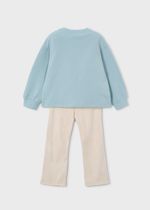 пуловер с брюками