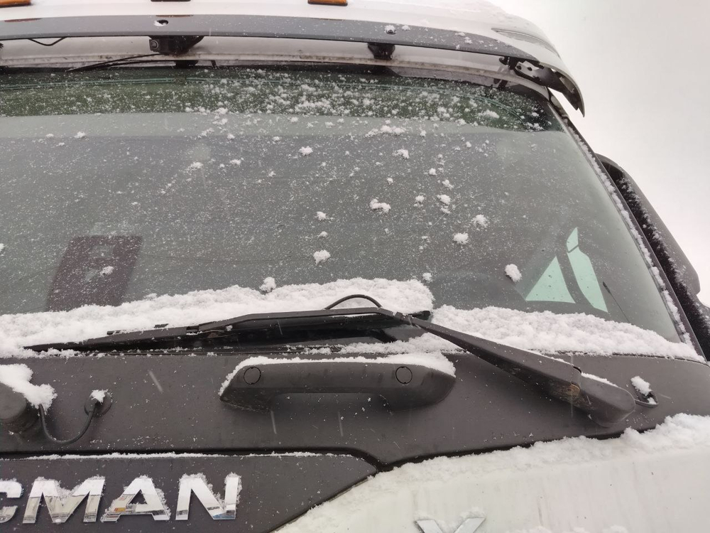 Shacman (Shaanxi) SX* 4x2 Седельный тягач SX4188YY381 (Дизельный, 12,5 л, 480 л.с., АТ)