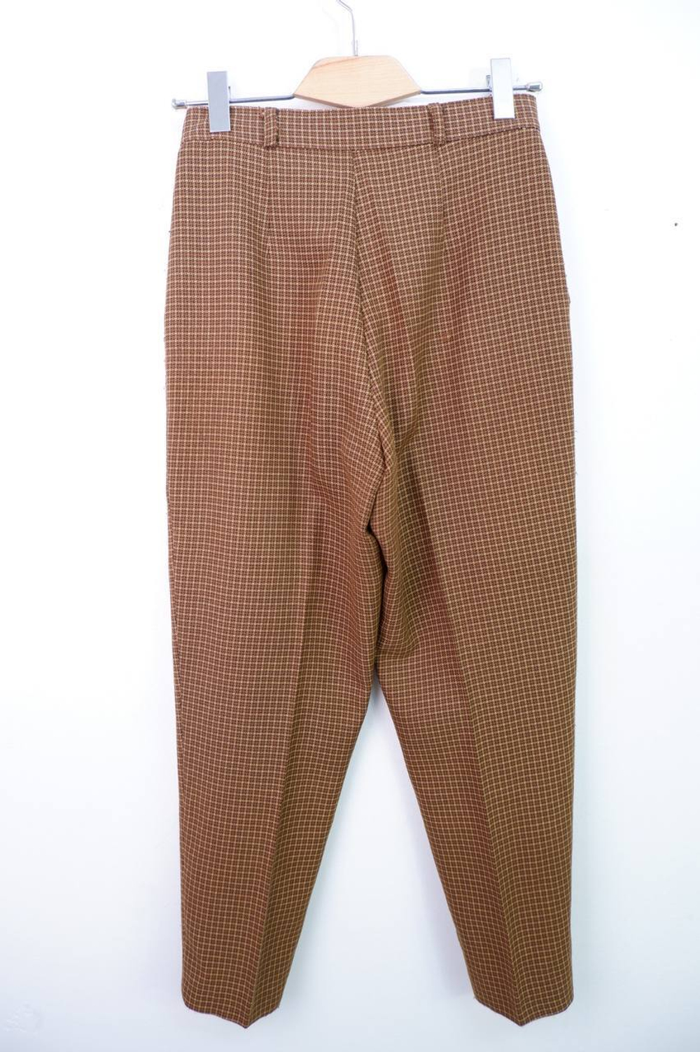 Брюки актуального дизайна, визуально на 44 размер