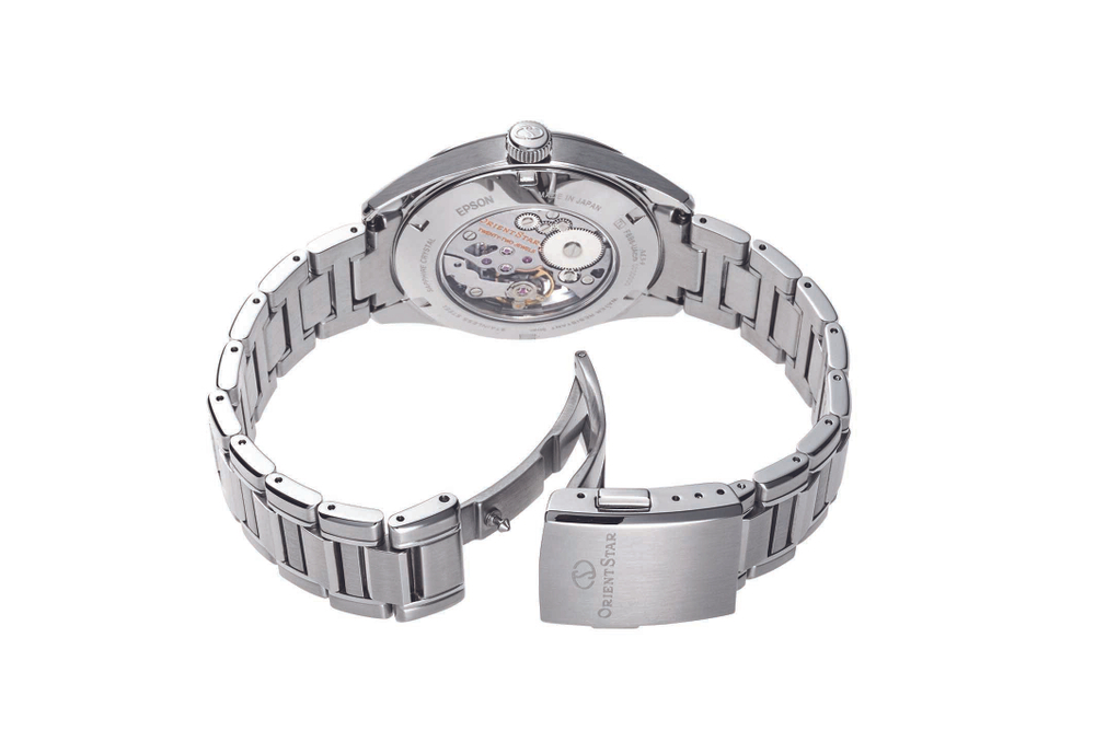 Часы механические Orient Star Classic RE-AZ0101N00B