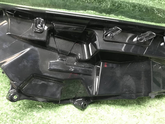 Стекло фары правое Lexus RX 4 (2019-2022)