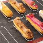 Силиконовый коврик перфорированный с разметкой Air mat Éclair & Choux 300x400мм, Silikomart, Италия