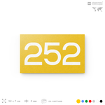 Номер на дверь 252, табличка на дверь для офиса, квартиры, кабинета, аудитории, склада, желтая 120х70 мм, Айдентика Технолоджи