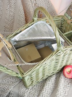 HOLYDAY BASKET Набор для пикника с термосумкой на 2 персоны