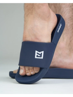 Эргономичные спортивные тапочки