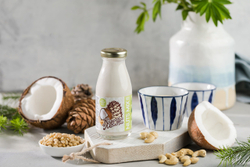 Напиток на основе кедрового ореха "Кедровое молочко" с кокосом и кешью, 4 шт по 200 мл