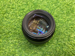 Canon EF 85mm 1.8 USM
