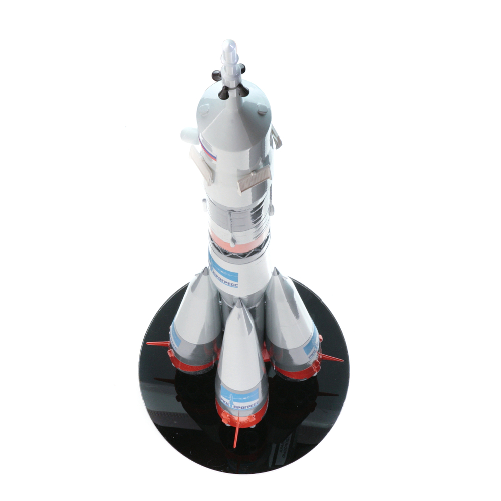 Модель ракеты-носителя "Союз" (пилотируемый) 1:72
