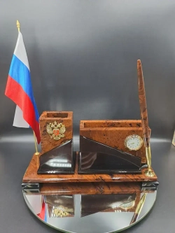 Настольный набор из натурального камня с часами