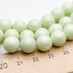 "Майорка" с эффектом сатин, цвет лайм, диаметр 10,1 мм, цена за 10 шт (1/4 нити)