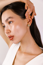 Серьги "TRUE FLOWERS" с цирконием в золочении