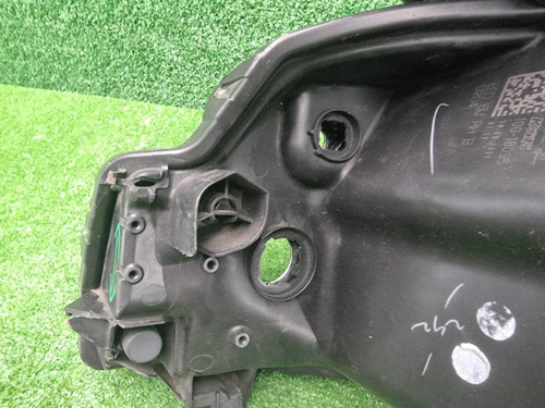 Фара правая Suzuki Vitara 2 (2014-2024) LED