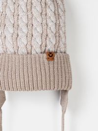 Шапка зимняя из смесовой шерсти с флисовым подкладом "Нюд" на завязках