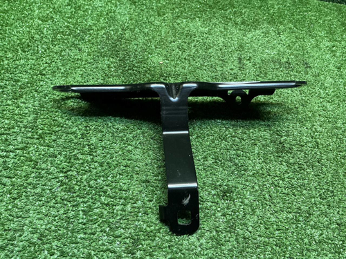 Кронштейн радиатора BMW X3 G01 (2017-2024)