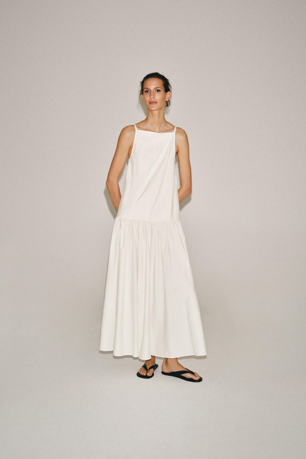 ZARA ПЛАТЬЕ СО СКЛАДКАМИ — ZW COLLECTION, БЕЛЫЙ