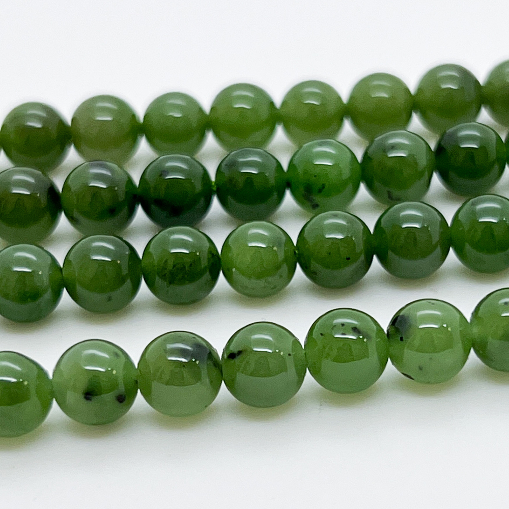 Бусины Нефрит, диаметр 6-6,1 мм, цена за 14-15 шт (1/4 нити)