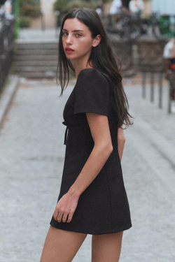ZARA МИНИ-ПЛАТЬЕ С БАНТОМ, ЧЕРНЫЙ