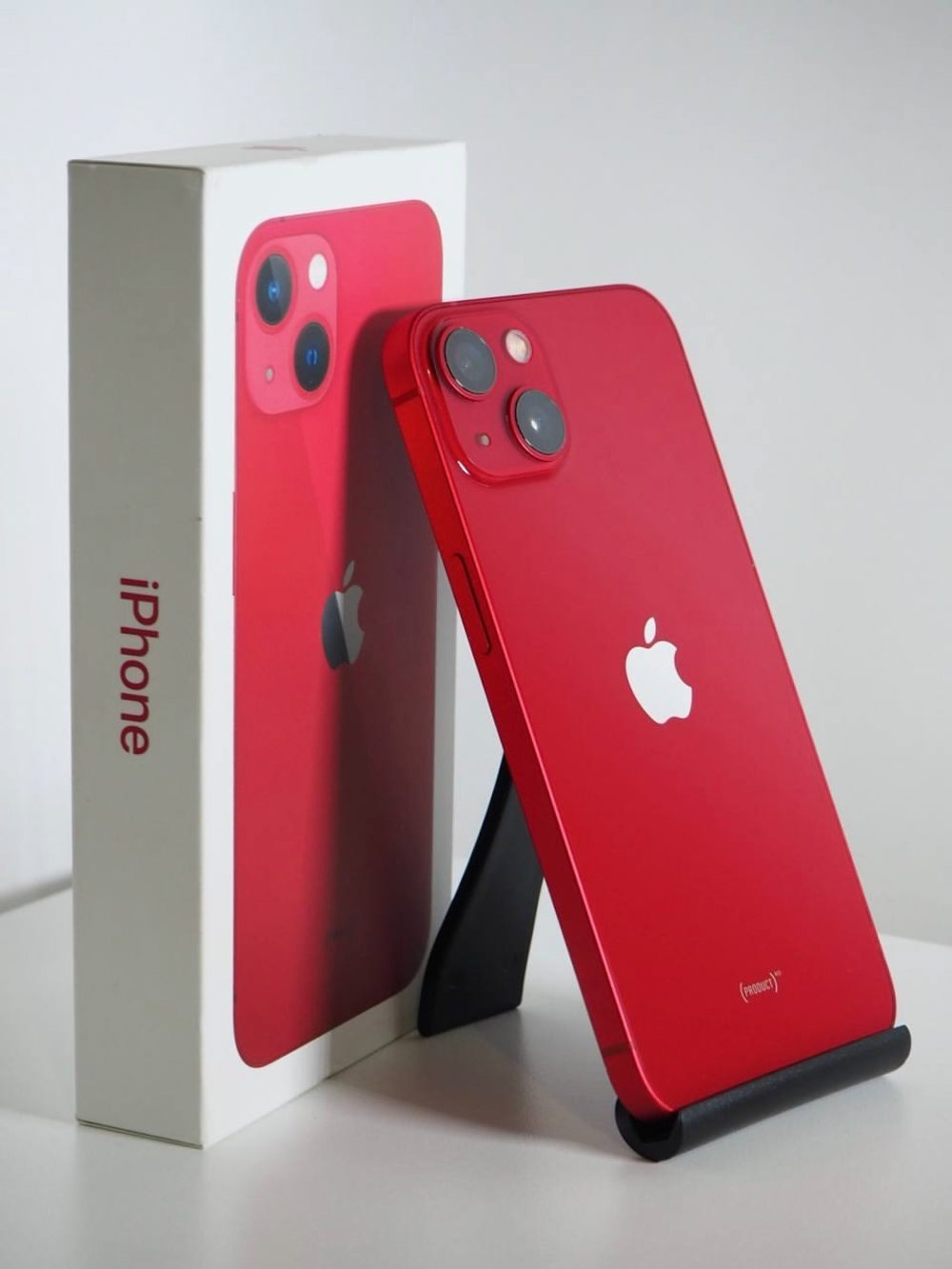 iPhone 13 256 ГБ Product(RED) б/у