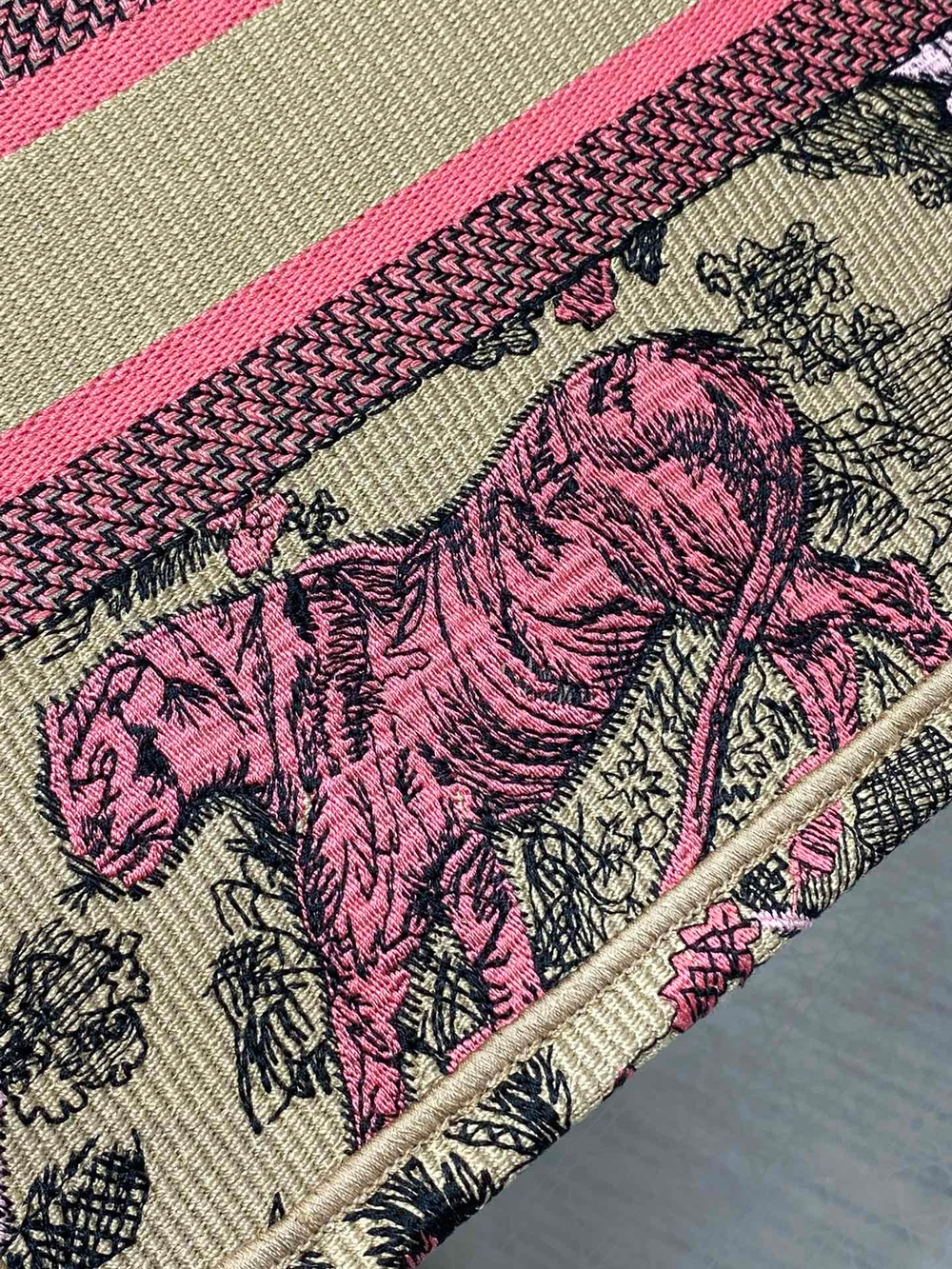 Christian Dior Book Tote 26 cm