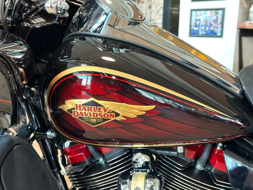 Harley-Davidson CVO Road Glide Limited, 2023 ANNV